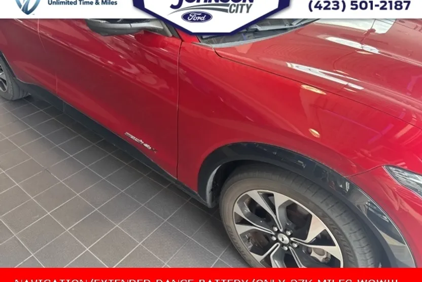 2021 Ford Mustang Mach-E Premium photo 1