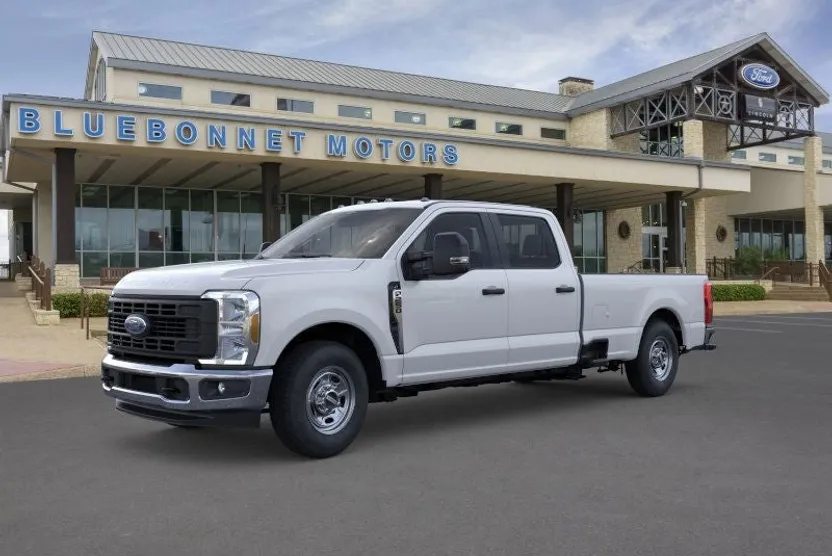 2025 Ford F-250 photo 1