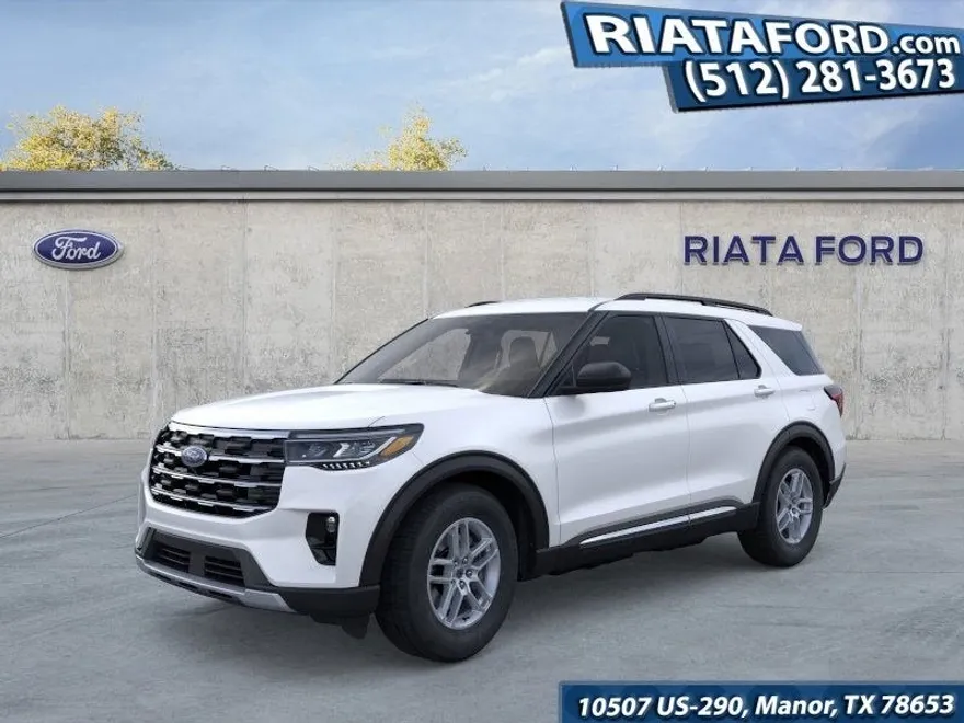 2025 Ford Explorer photo 1