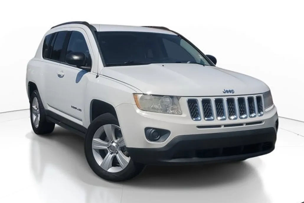 2011 Jeep Compass Base photo 1