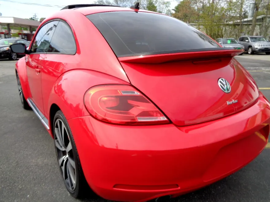 2012 Volkswagen Beetle Turbo photo 18