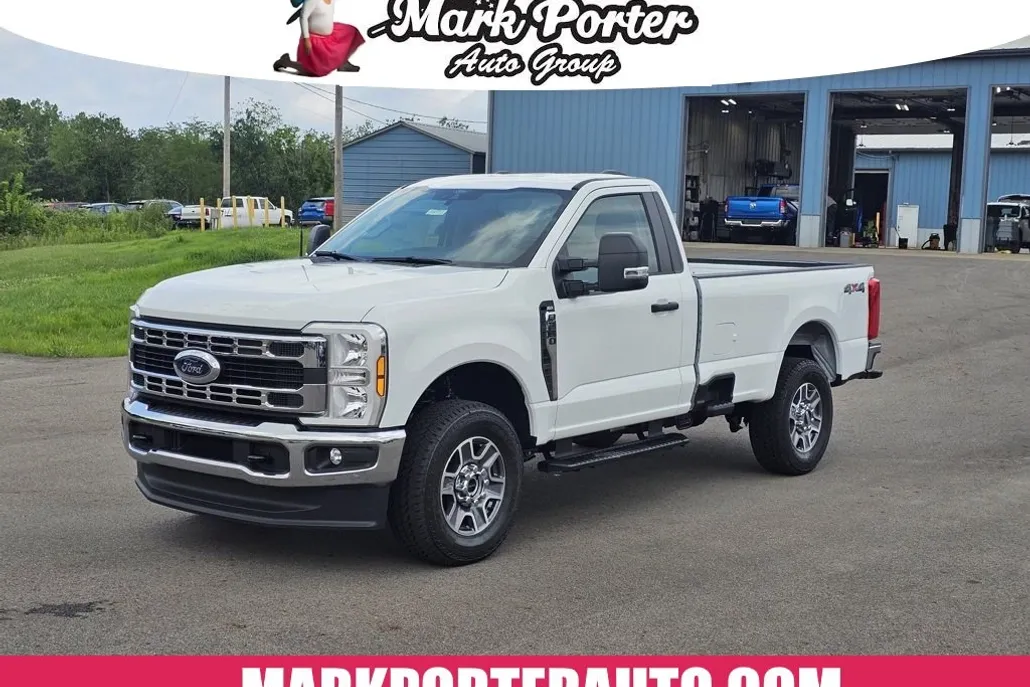 2025 Ford F-250 XLT photo 1