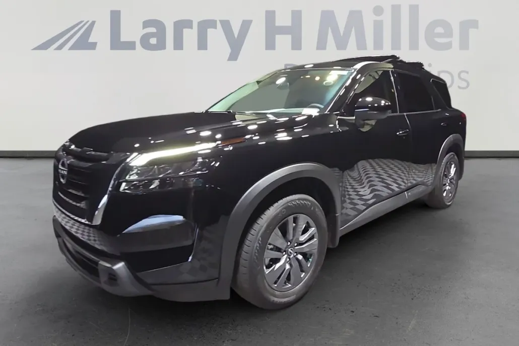 2025 Nissan Pathfinder SV photo 1