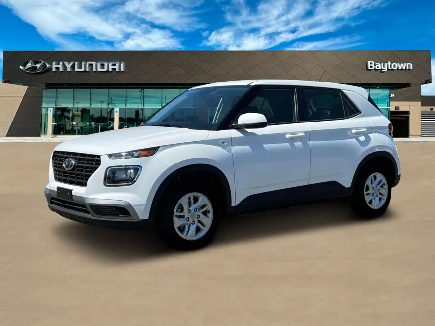2025 Hyundai Venue SE photo 1