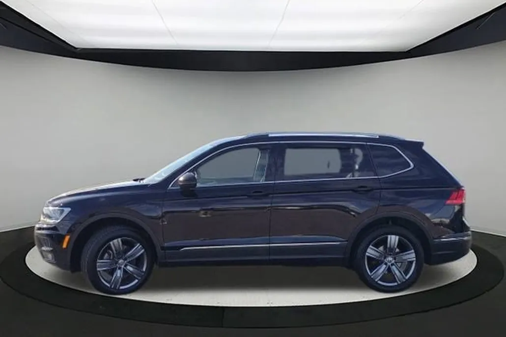 2020 Volkswagen Tiguan SEL photo 1