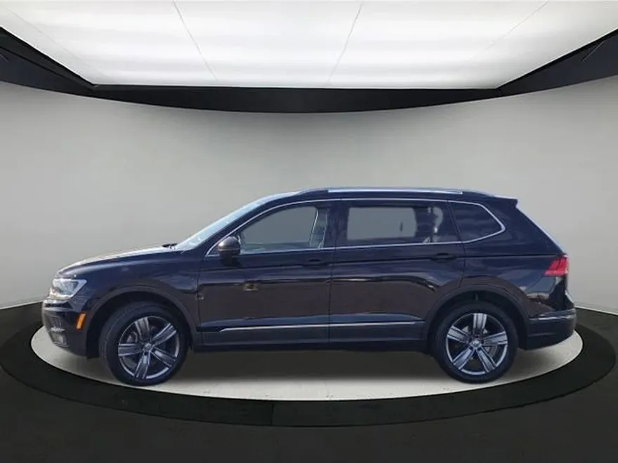 2020 Volkswagen Tiguan SEL photo 1
