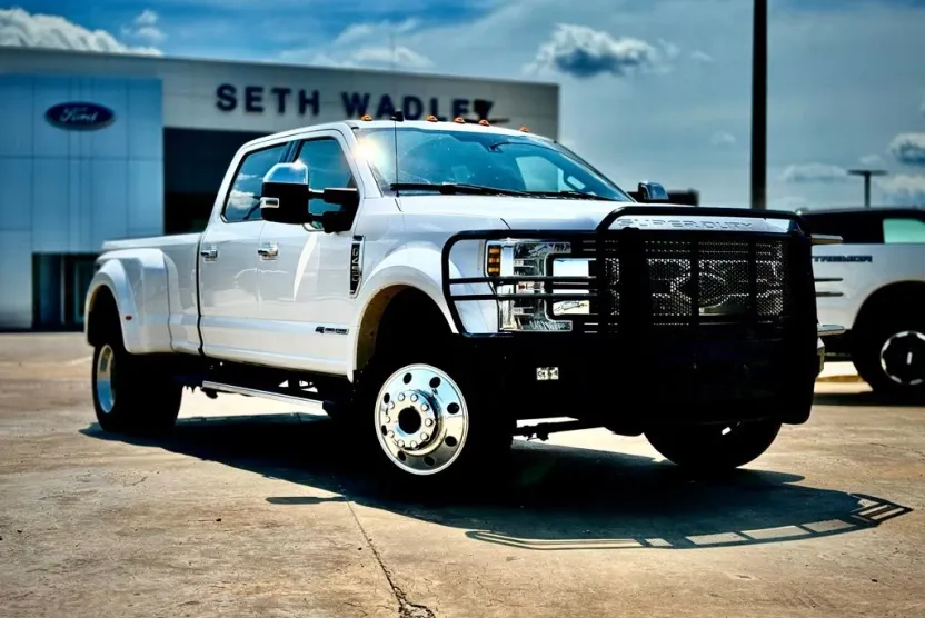 2019 Ford F-450 photo 1