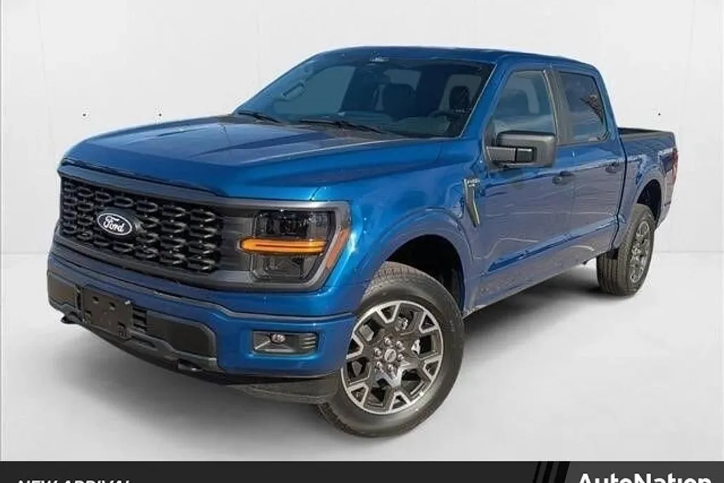 2025 Ford F-150 STX photo 1