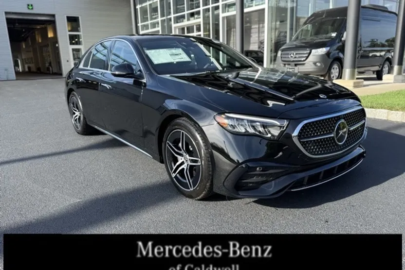 2026 Mercedes Benz E 350 4MATIC Sedan photo 1