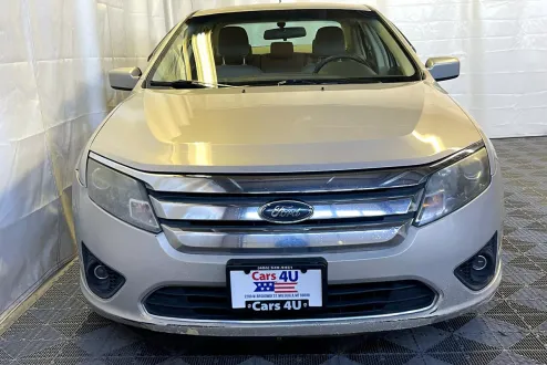 2010 Ford Fusion SE photo 3