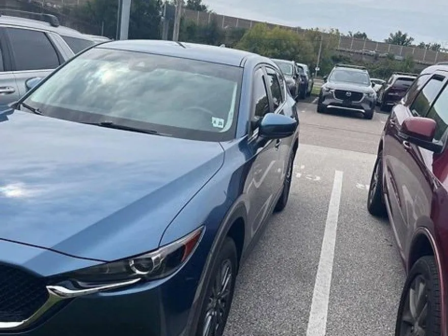 2021 Mazda CX-5 Touring photo 1
