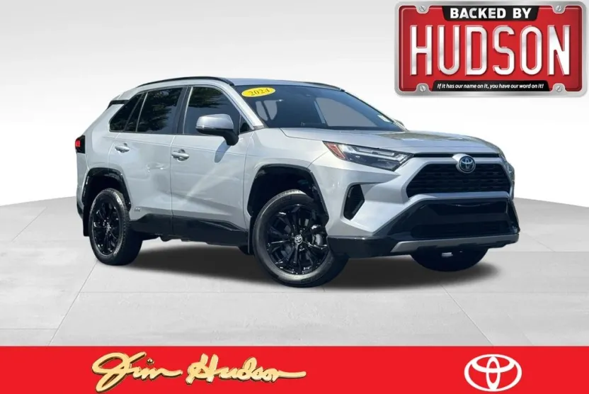 2024 Toyota RAV4 Hybrid SE photo 1
