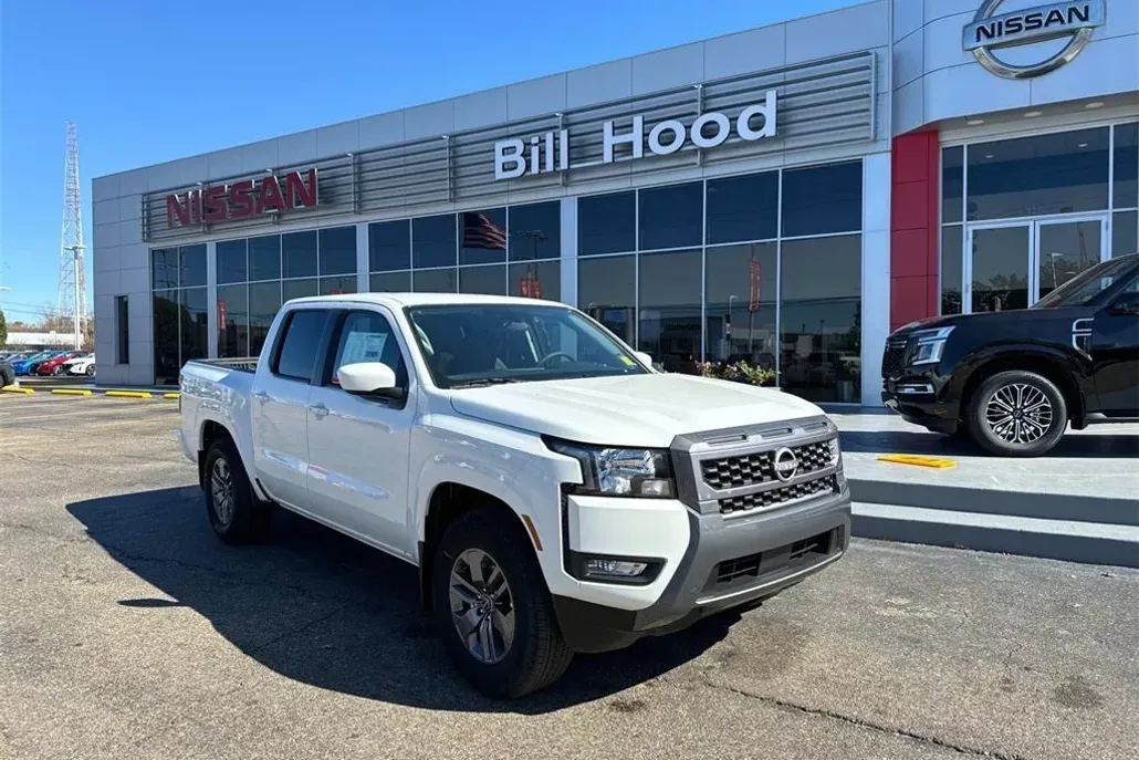 2025 Nissan Frontier SV photo 1