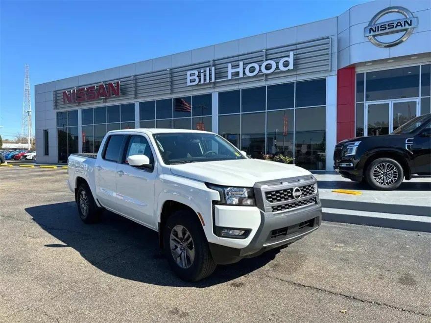 2025 Nissan Frontier SV photo 1