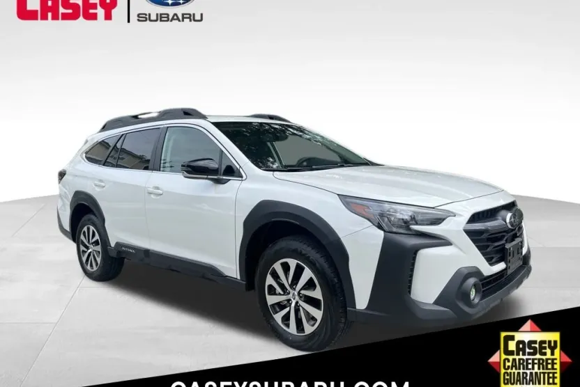 2025 Subaru Outback Premium photo 1