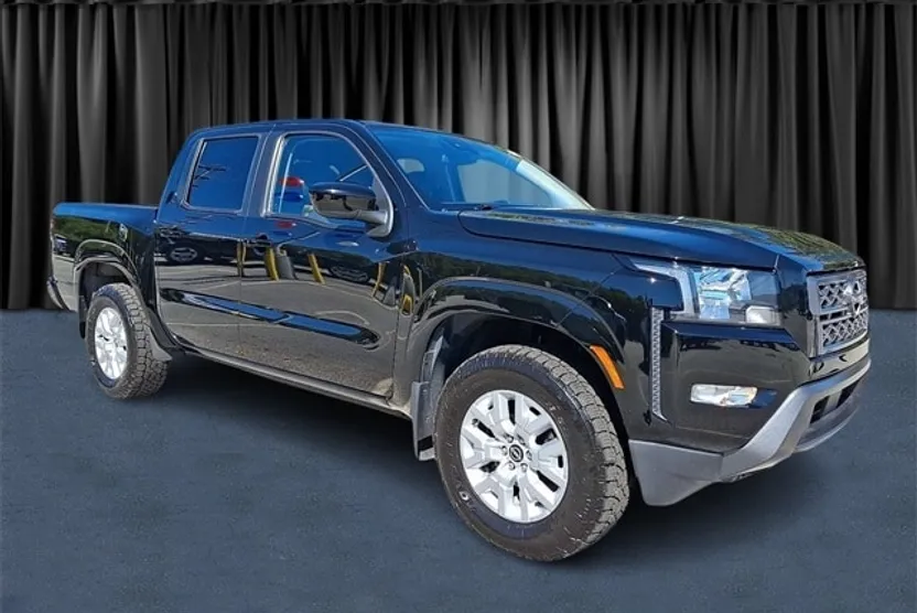 2022 Nissan Frontier SV photo 1