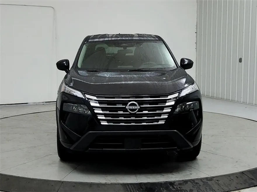 2025 Nissan Rogue SV photo 1