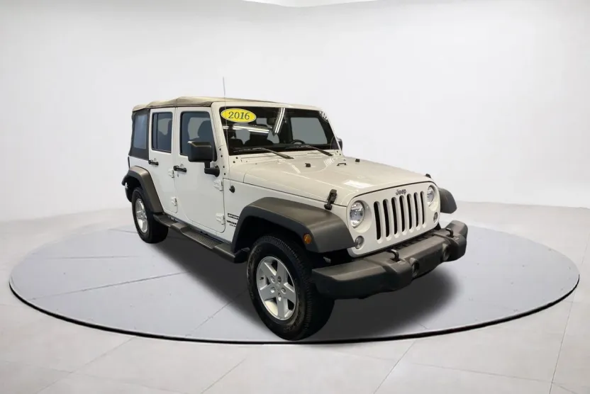 2016 Jeep Wrangler Unlimited Sport photo 1