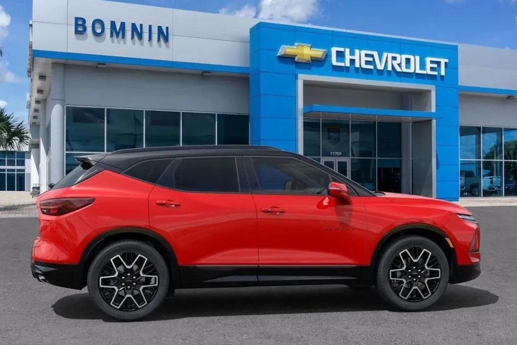 2025 Chevrolet Blazer RS photo 1