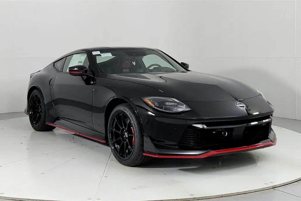 2024 Nissan Z Nismo photo 1