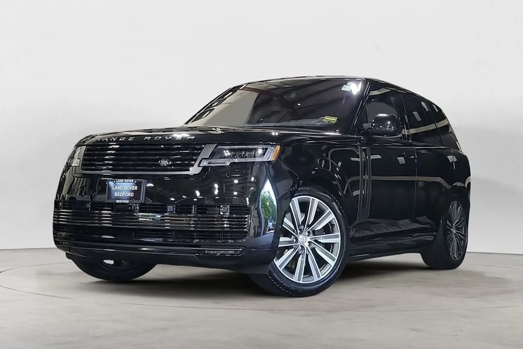 2023 Land Rover Range Rover SV photo 1