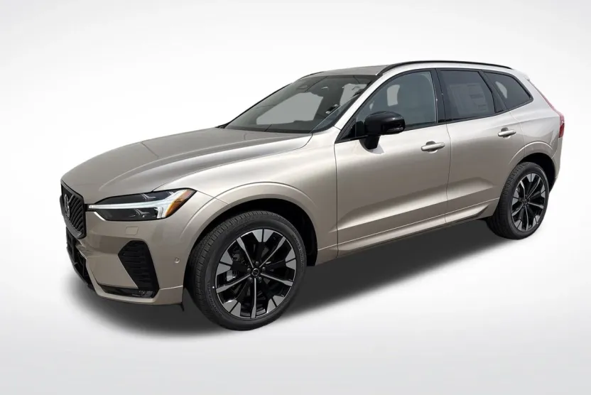 2026 Volvo XC60 B5 Plus photo 1