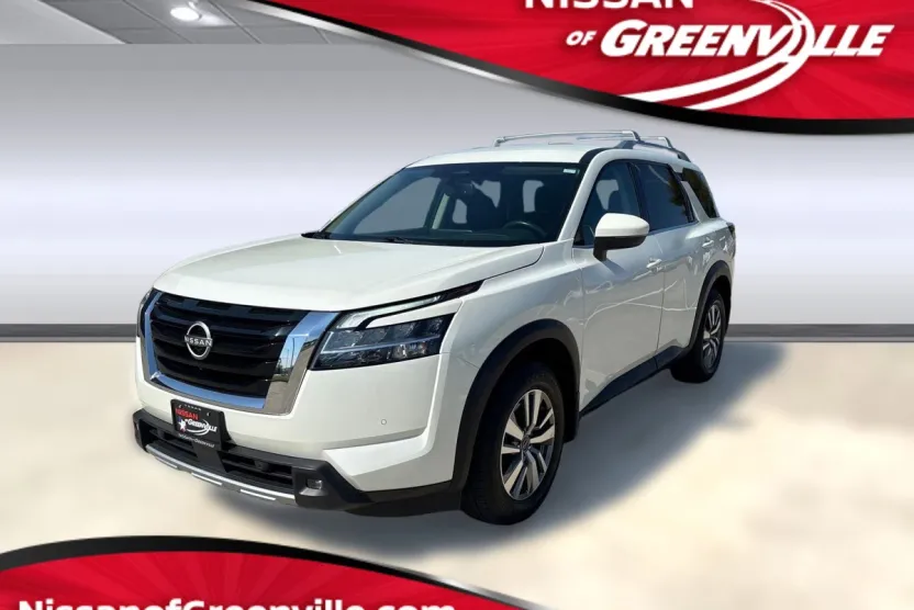 2022 Nissan Pathfinder SL photo 1