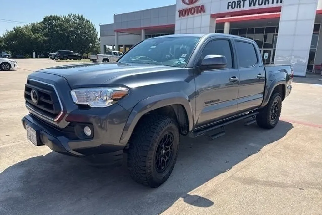 2021 Toyota Tacoma SR5 V6 photo 1