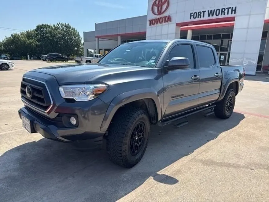2021 Toyota Tacoma SR5 V6 photo 1