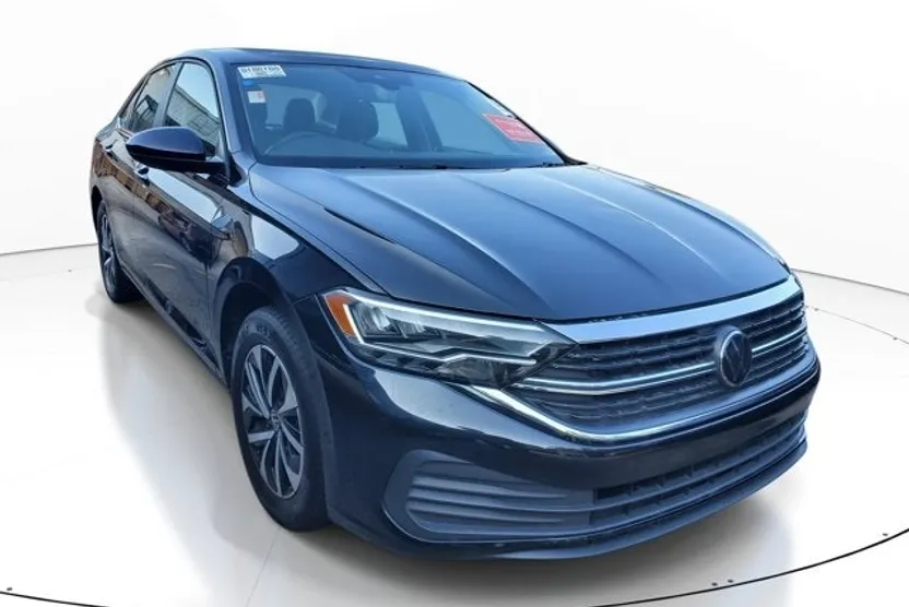 2024 Volkswagen Jetta S photo 1