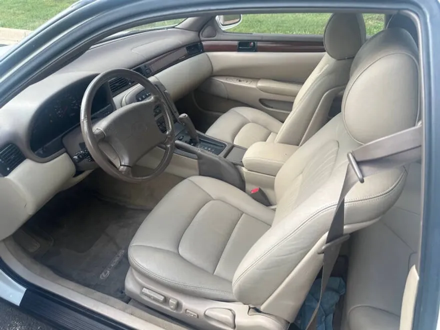 1996 Lexus SC 300 photo 1