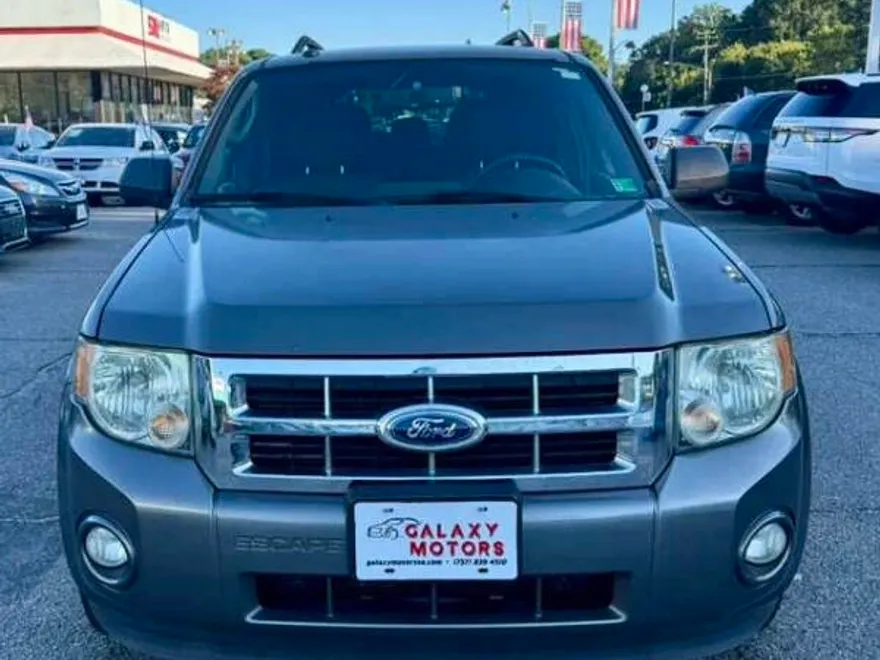 2012 Ford Escape XLT photo 1