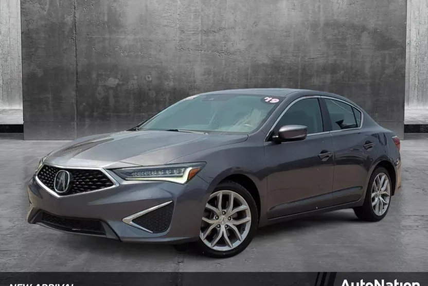 2019 Acura ILX photo 1
