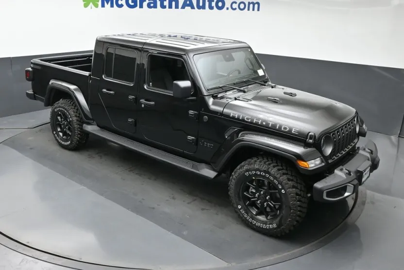 2025 Jeep Gladiator Sport photo 1