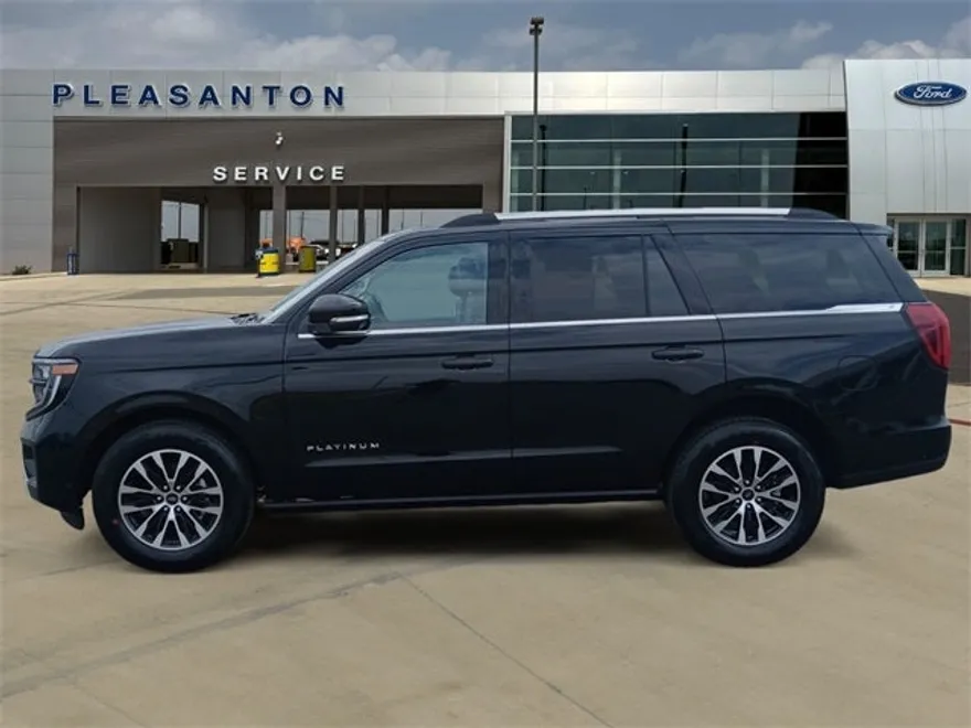 2025 Ford Expedition Platinum photo 1