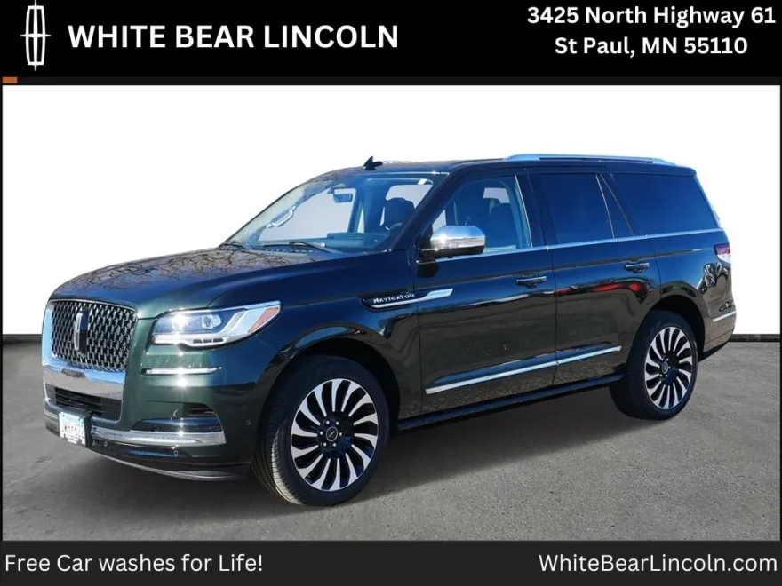 2022 Lincoln Navigator Black Label photo 1