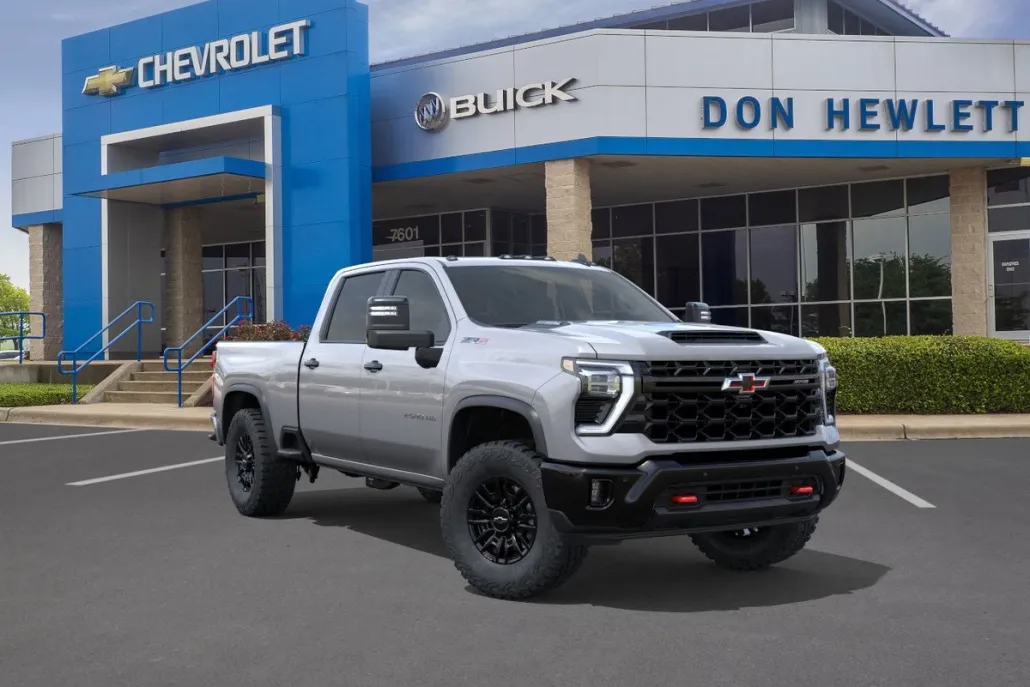 2026 Chevrolet Silverado 2500HD ZR2 photo 1