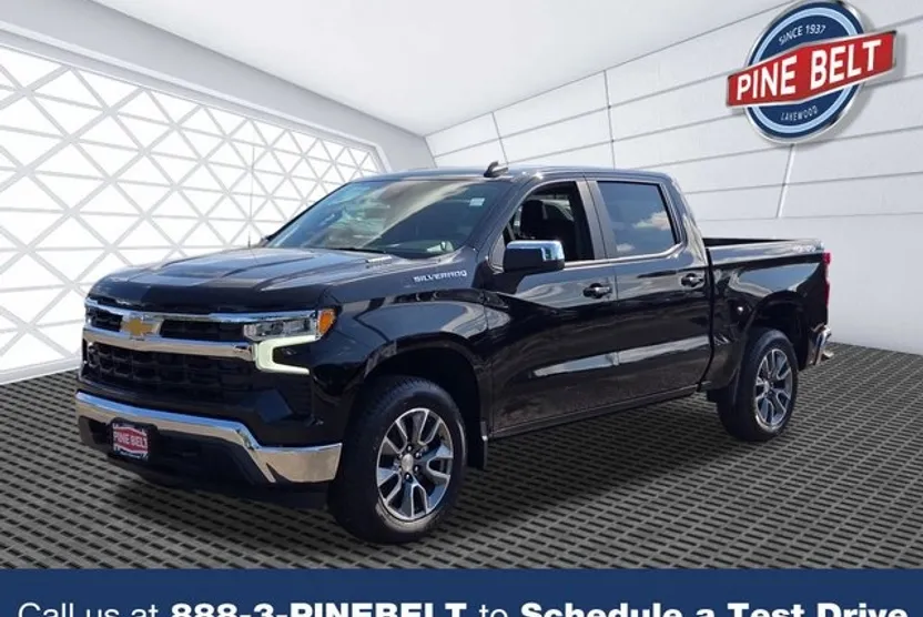2026 Chevrolet Silverado LT photo 1