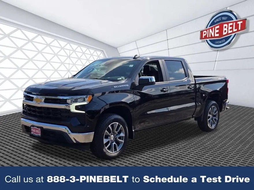 2026 Chevrolet Silverado LT photo 1
