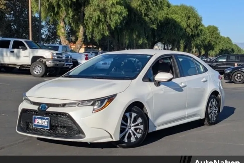 2020 Toyota Corolla Hybrid LE photo 1