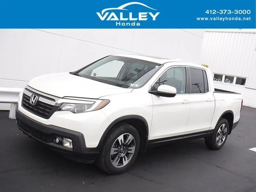 2019 Honda Ridgeline RTL-T photo 1