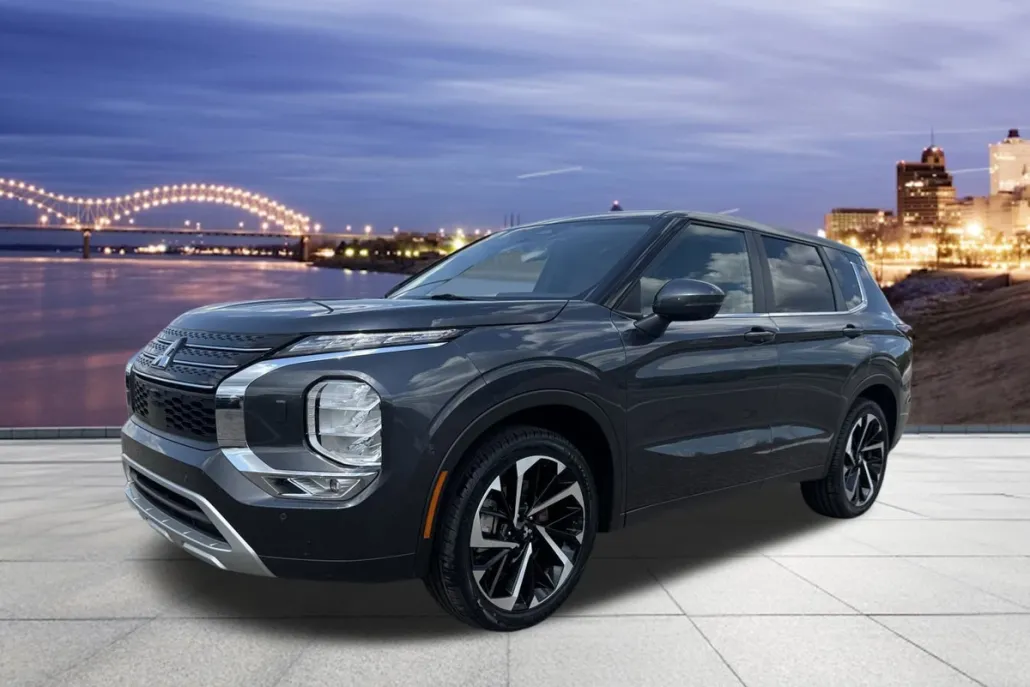 2024 Mitsubishi Outlander SE photo 1