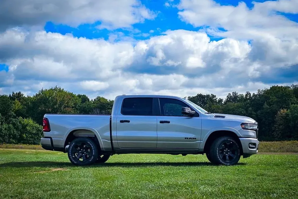 2025 Ram 1500 Big Horn photo 1