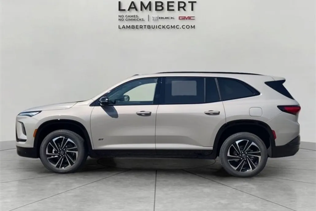 2026 Buick Enclave Sport Touring photo 1