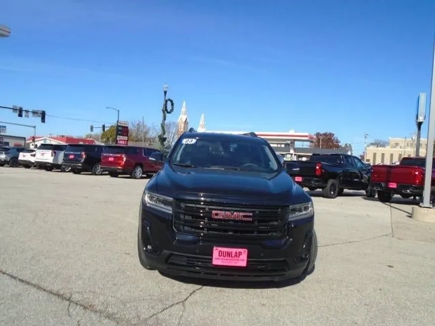 2023 Gmc Acadia SLT photo 1