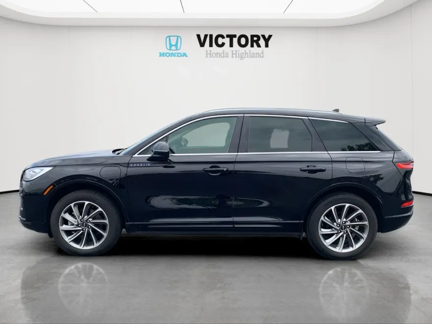 2023 Lincoln Corsair Grand Touring photo 1