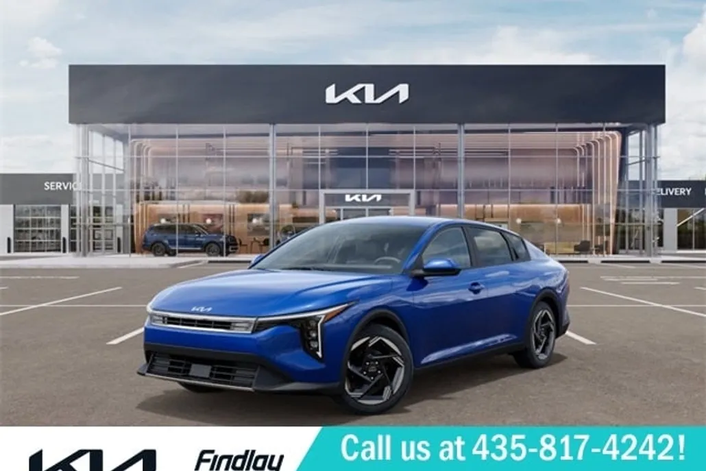 2025 Kia K4 EX photo 1
