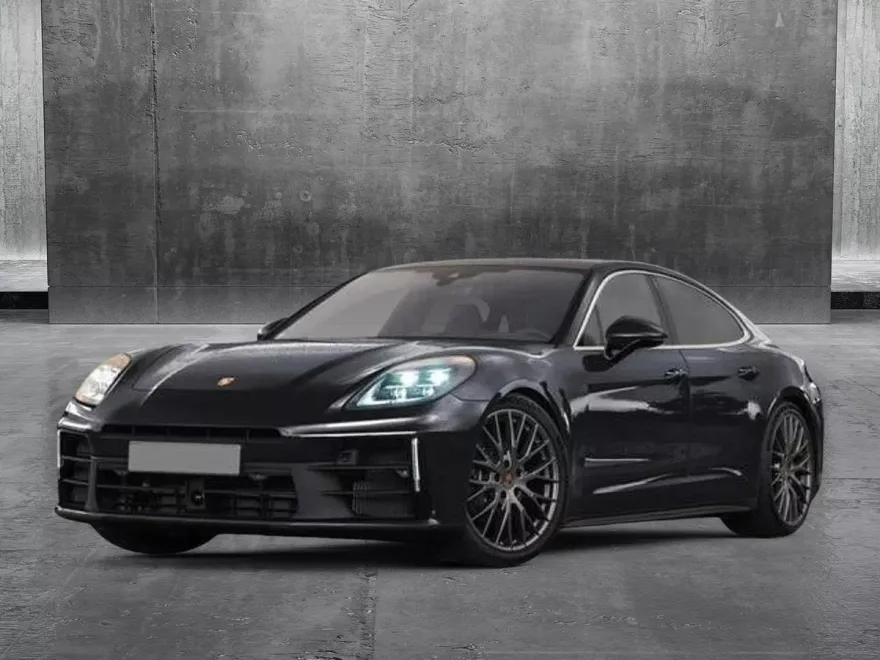2025 Porsche Panamera 4 photo 1