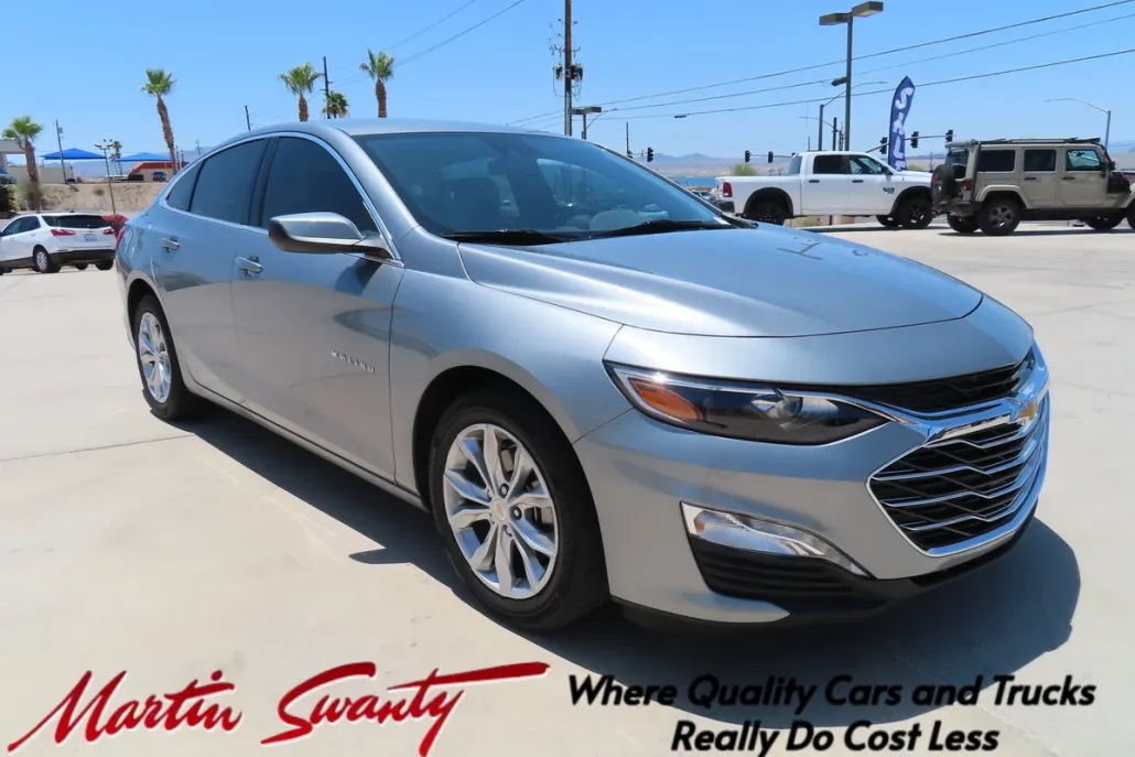 2024 Chevrolet Malibu 1LT photo 1