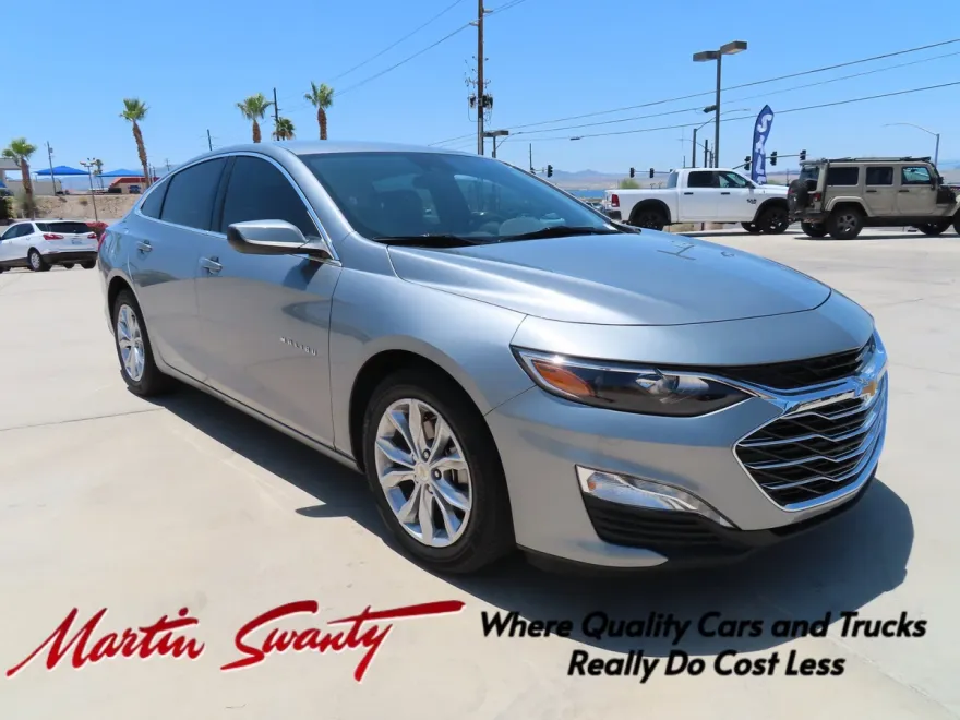 2024 Chevrolet Malibu 1LT photo 1